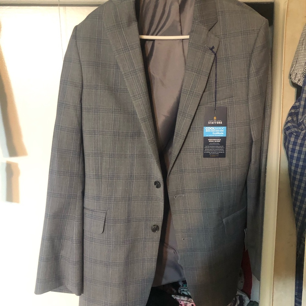 Stafford Gray Plaid Men's Sport Coat